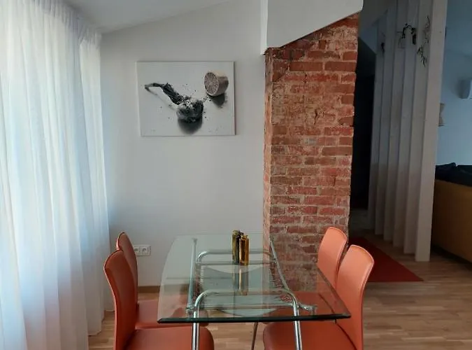 アパート Maple Park カウナス